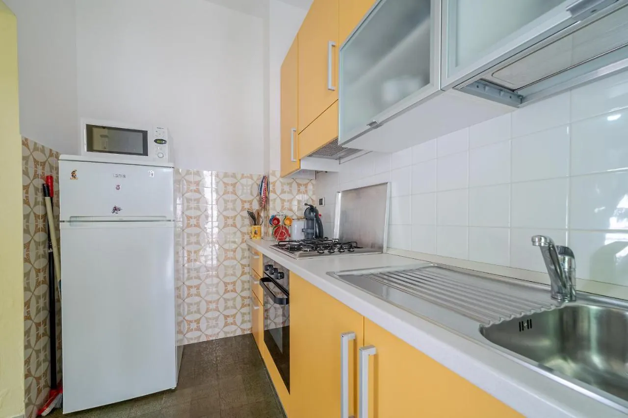 Savona Essential Holiday Home 0*,